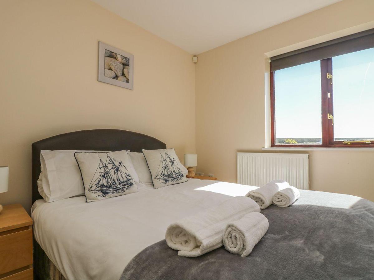 Surfside Villa Marazion Room photo